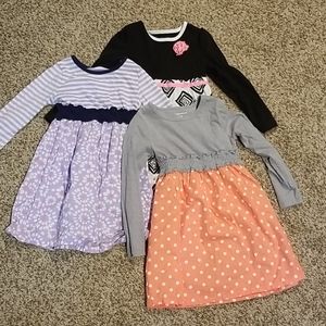 Bundle w/Girls 5T longsleeve dresses